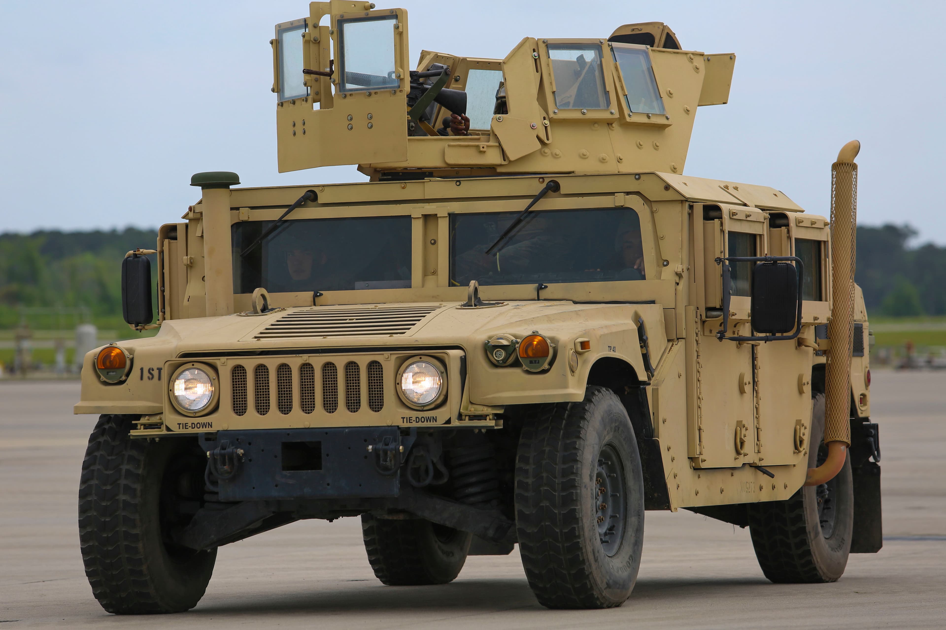M1114 HMMWV