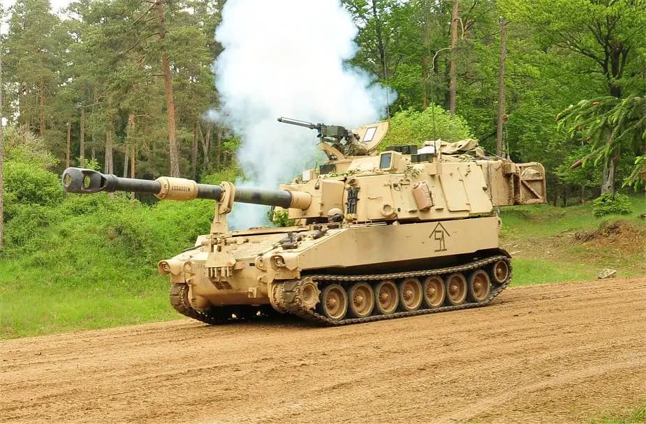 M109A6 Paladin